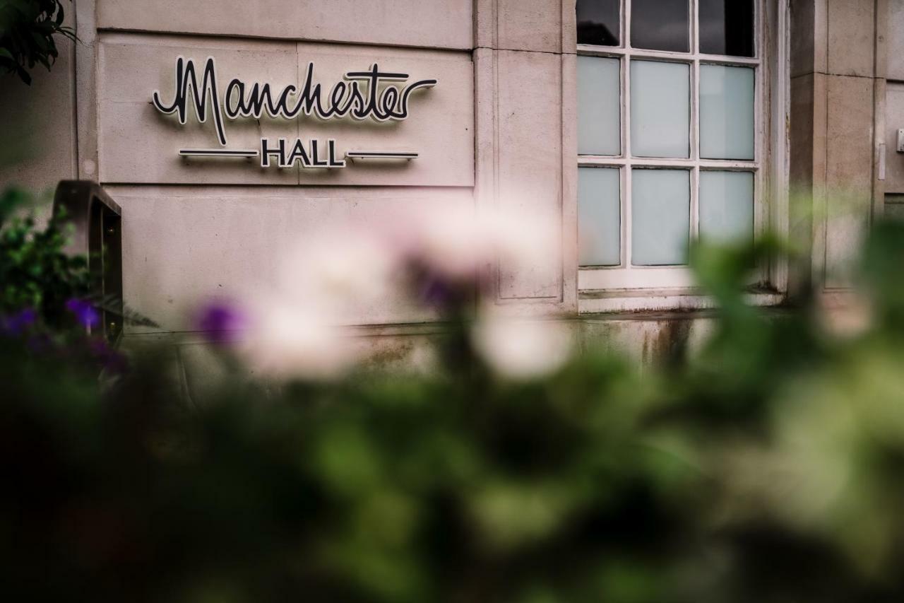 Manchester Hall Exteriér fotografie